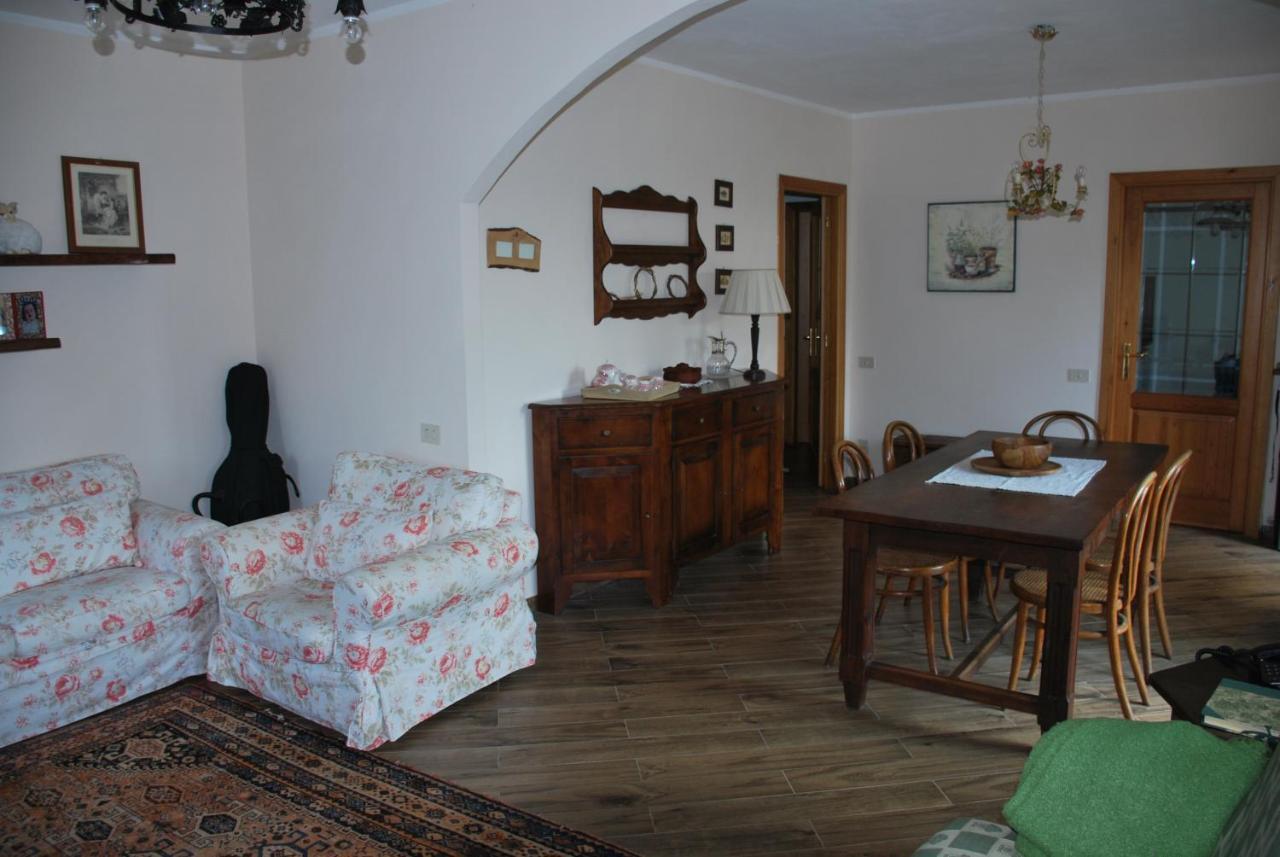 La Casina Di Croxe Acomodação com café da manhã Crocefieschi Exterior foto